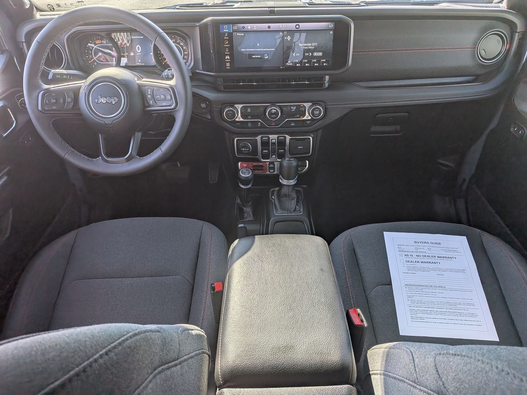 Used 2025 Jeep Wrangler Unlimited Rubicon image 24