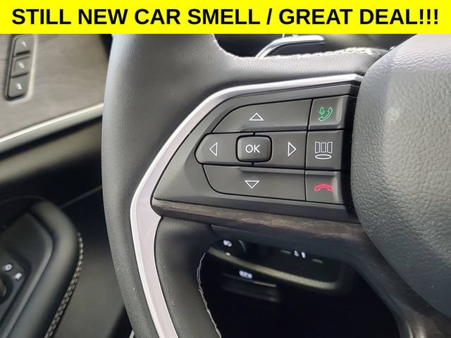 Used 2026 Jeep Grand Cherokee Limited AWD/4WD image 13