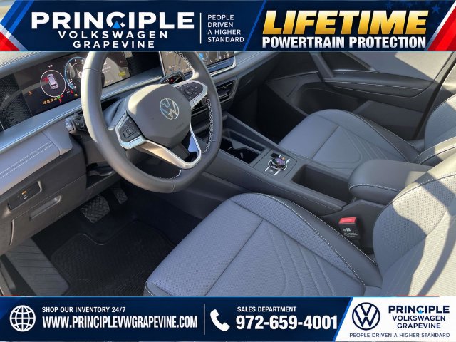 New 2027 Volkswagen Tiguan SE FWD image 13