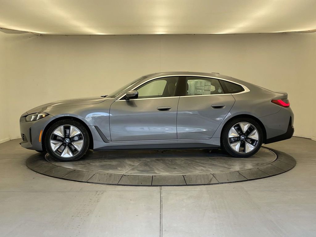 New 2026 BMW i4 xDrive40i AWD/4WD image 2