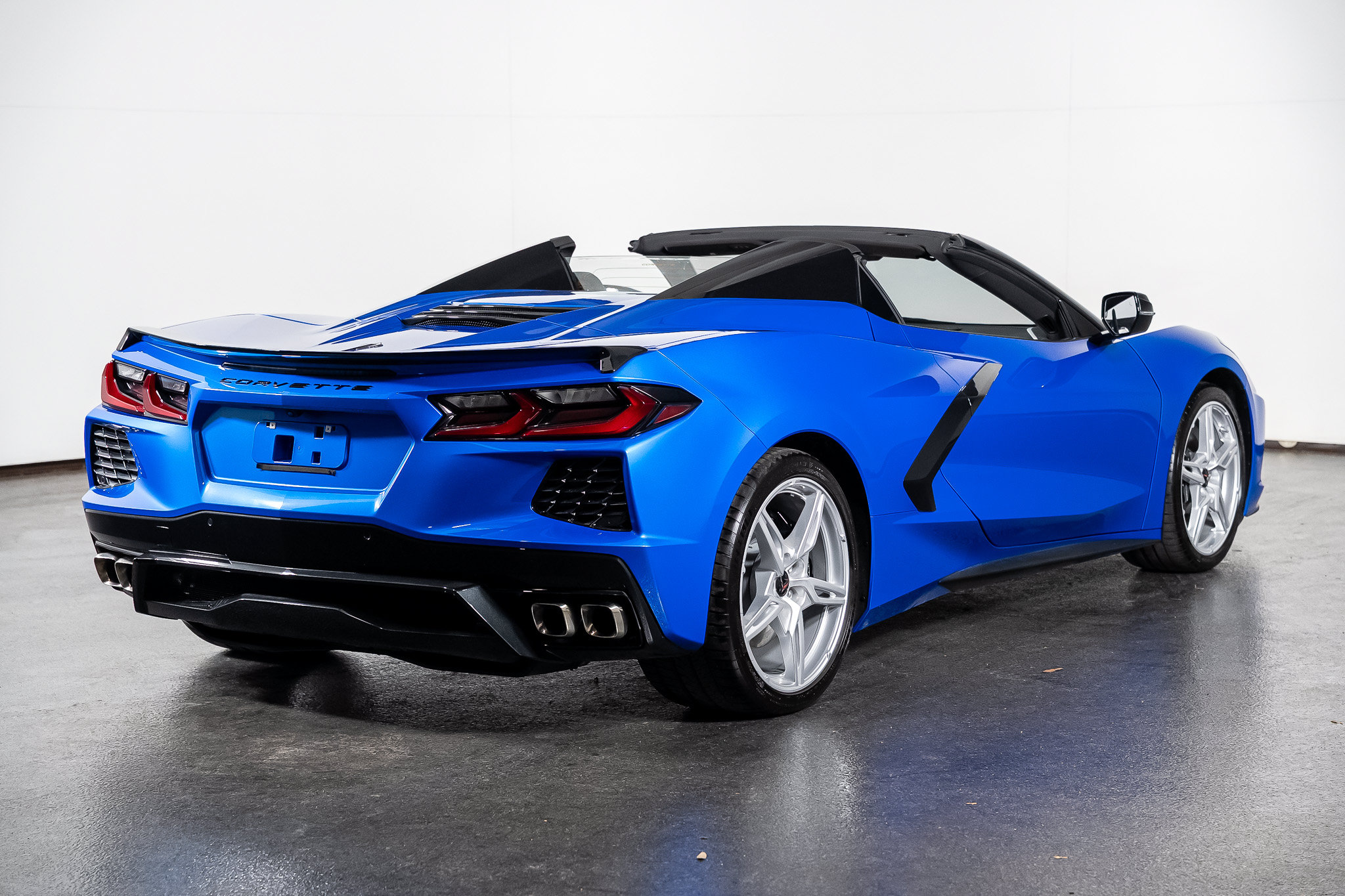 Used 2024 Chevrolet Corvette Stingray Preferred Conv RWD image 28