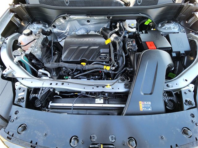 Used 2024 Chevrolet Trax RS w/ Driver Confidence Package image 20