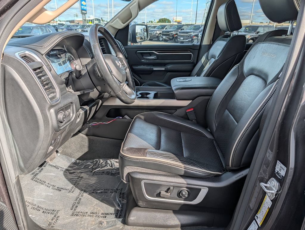 Used 2021 RAM 1500 Laramie AWD/4WD image 15