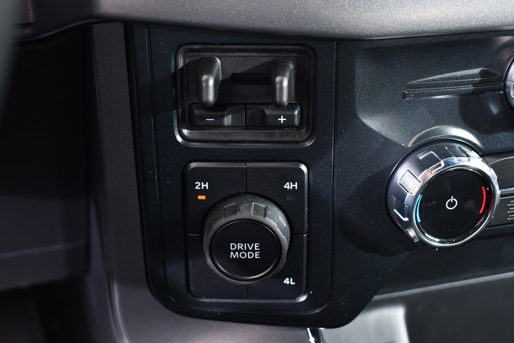 New 2025 Ford F150 XLT w/ Equipment Group 302A MID image 31