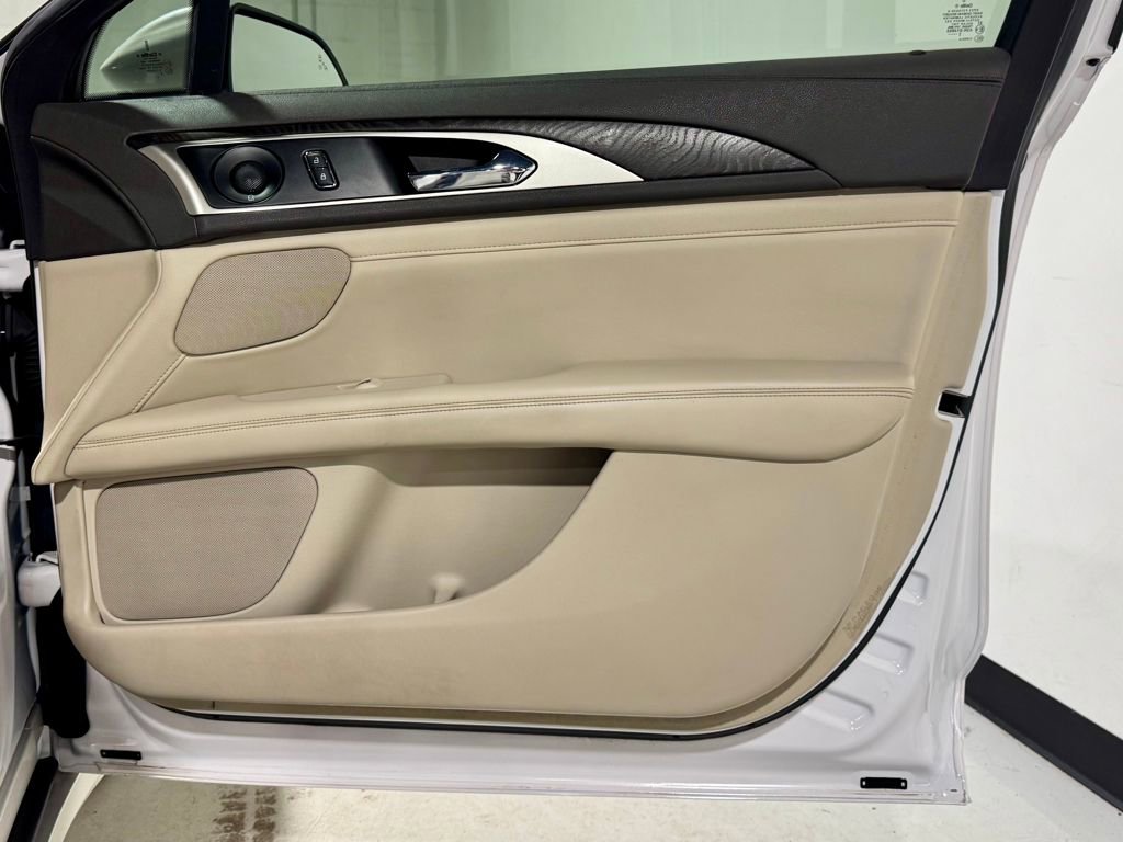 Used 2020 Lincoln MKZ Reserve w/ Elements Package image 27