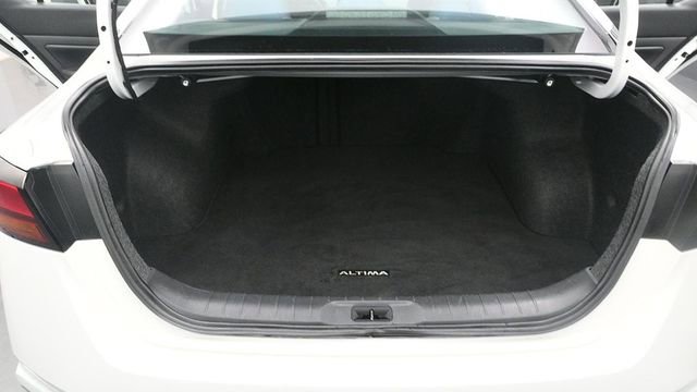Used 2020 Nissan Altima 2.5 S FWD image 13