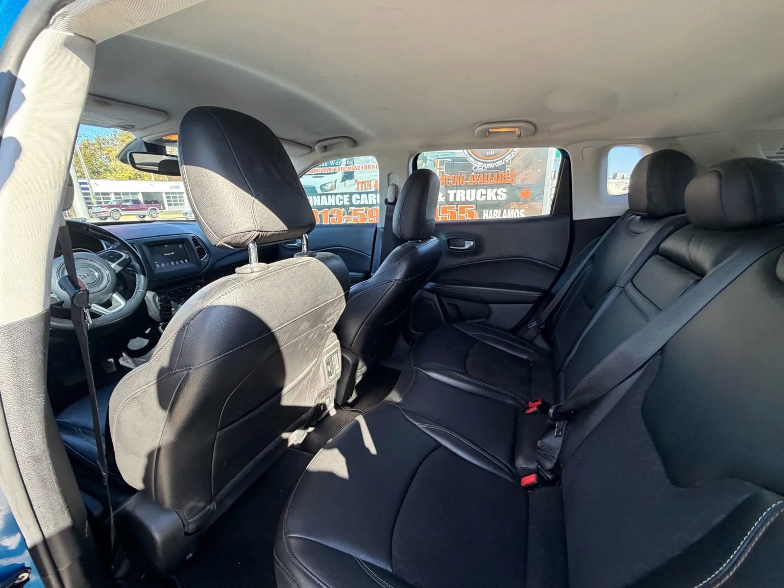 Used 2019 Jeep Compass Latitude FWD image 24