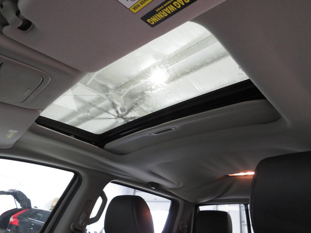Used 2014 Honda Ridgeline SE image 26