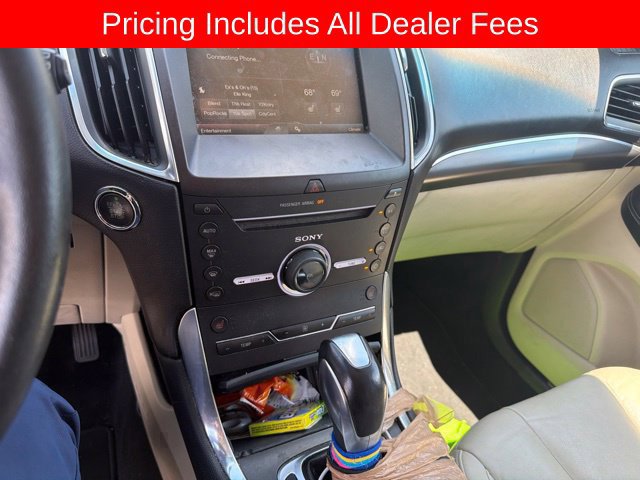 Used 2015 Ford Edge Titanium FWD image 7
