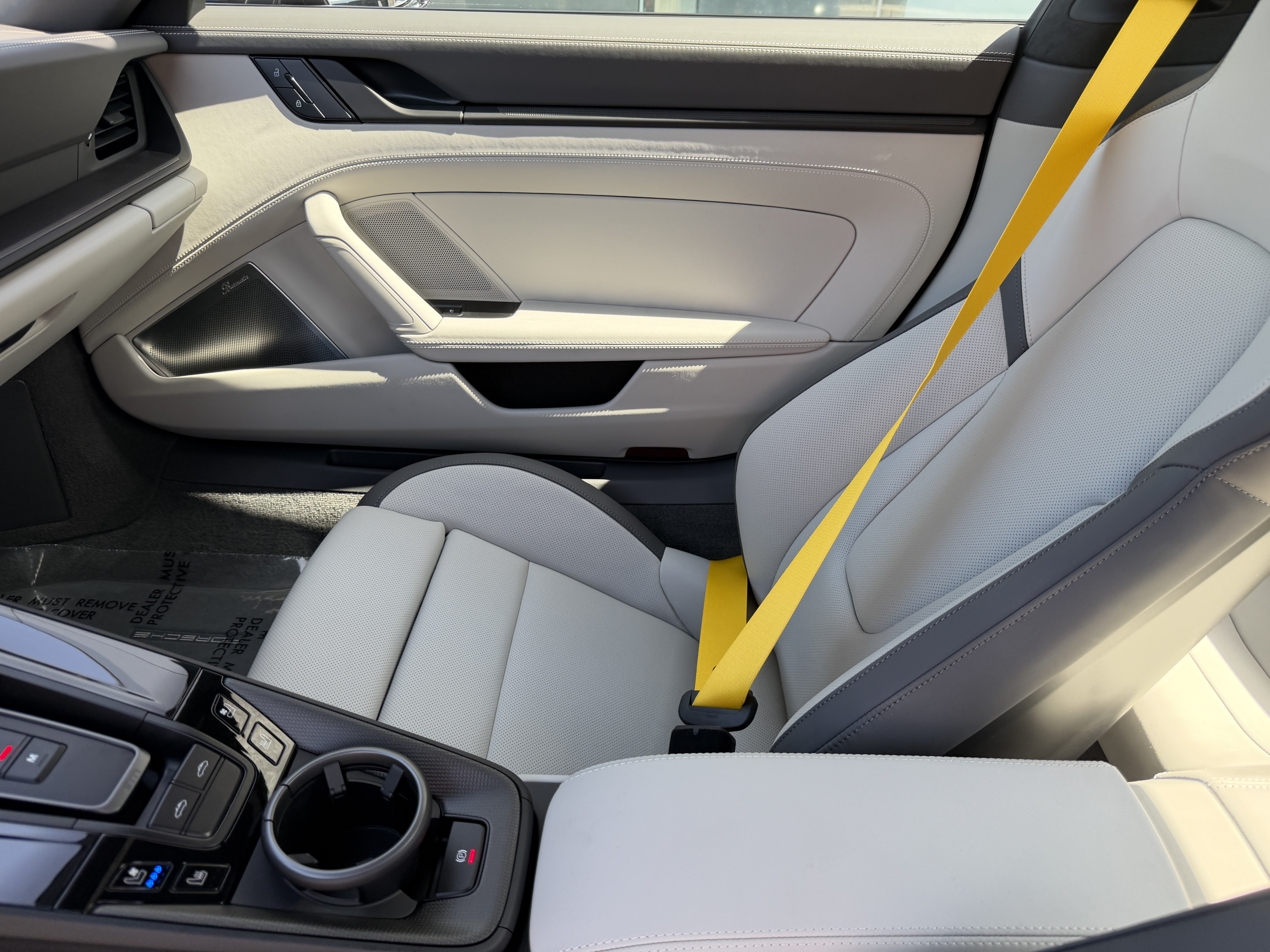 Certified 2026 Porsche 911 Targa 4 GTS AWD/4WD image 17