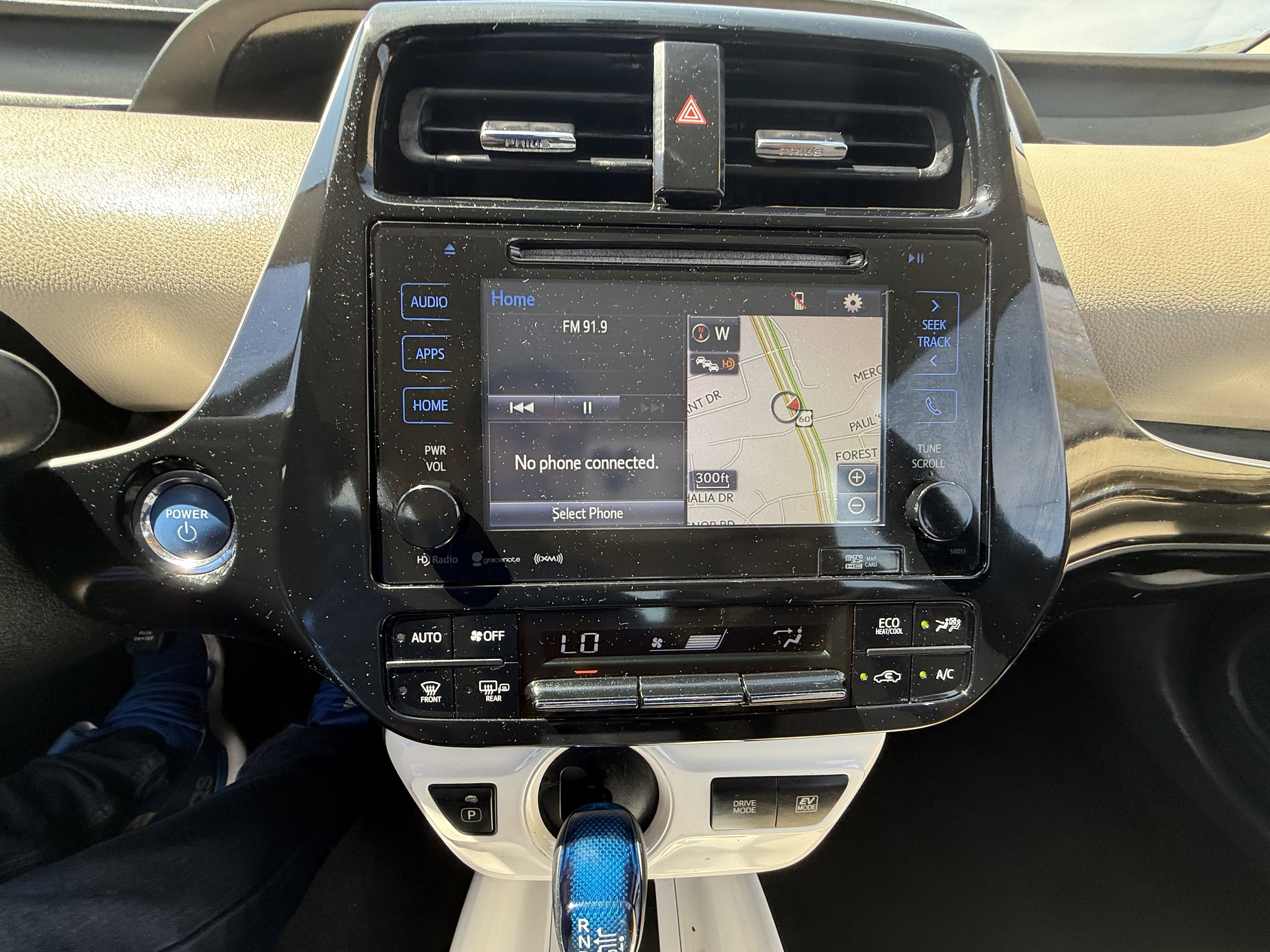 Used 2016 Toyota Prius Four Touring FWD image 22