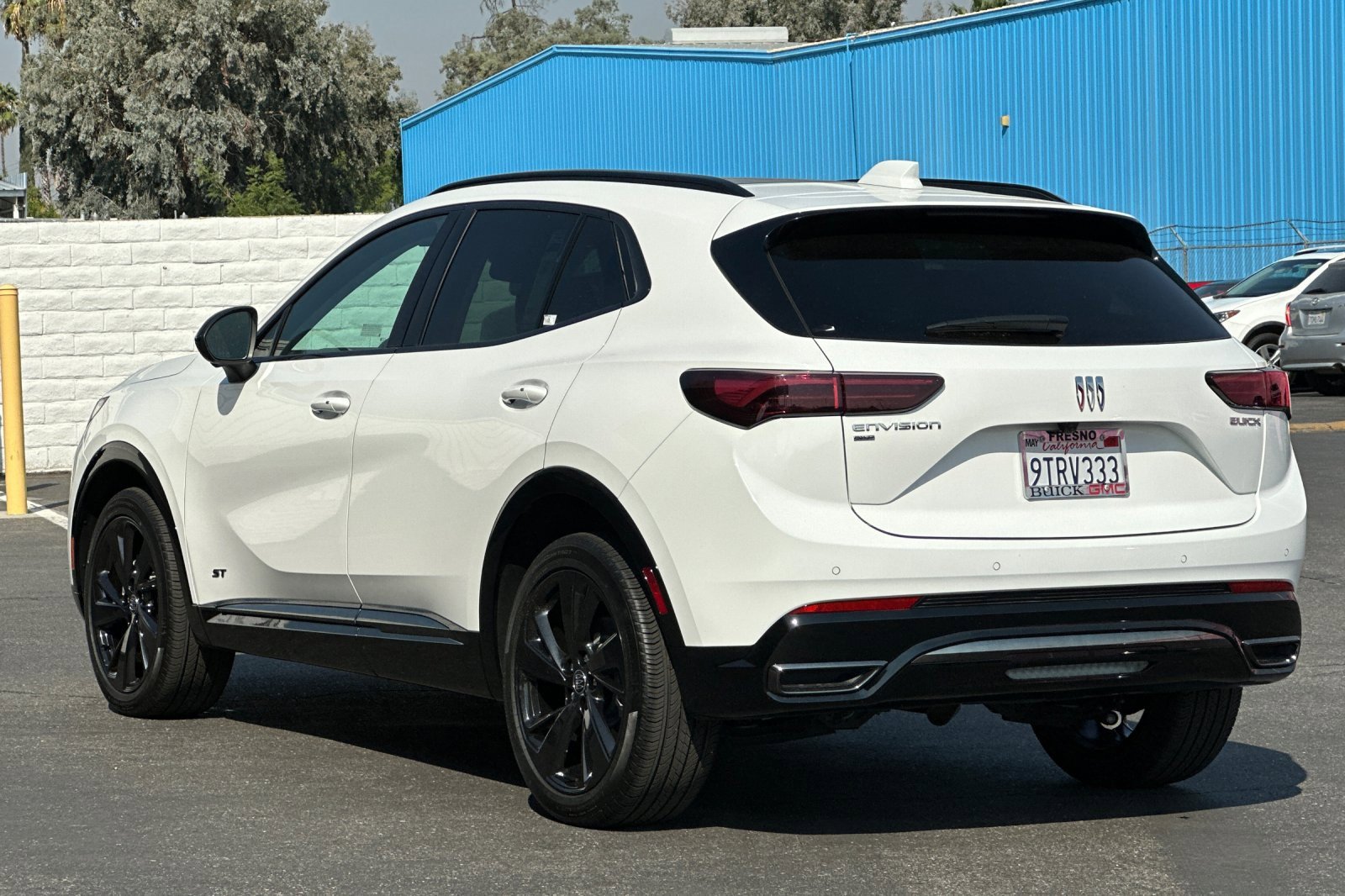 Used 2025 Buick Envision Sport Touring image 6