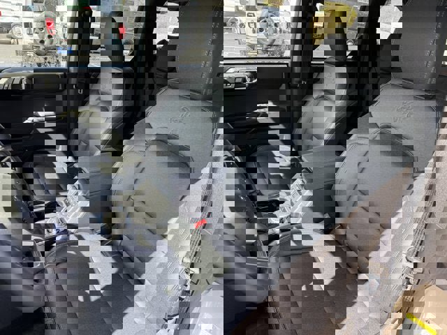 New 2026 Ford Bronco Badlands image 9