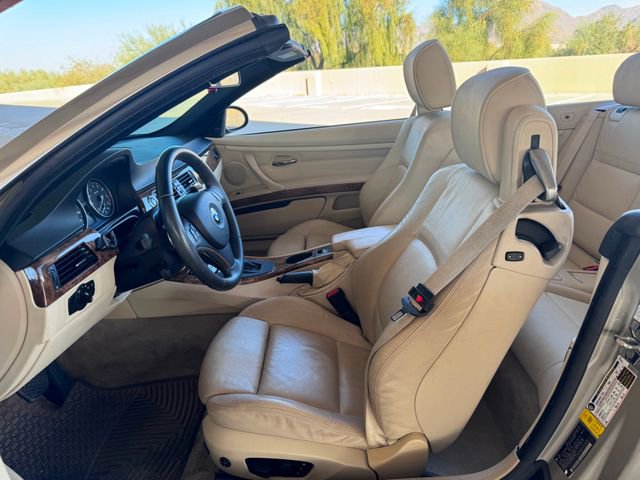 Used 2008 BMW 335i Convertible w/ Premium Pkg image 33