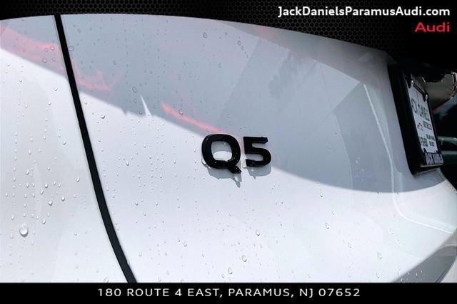 Used 2025 Audi Q5 Premium w/ Convenience Package AWD/4WD image 23
