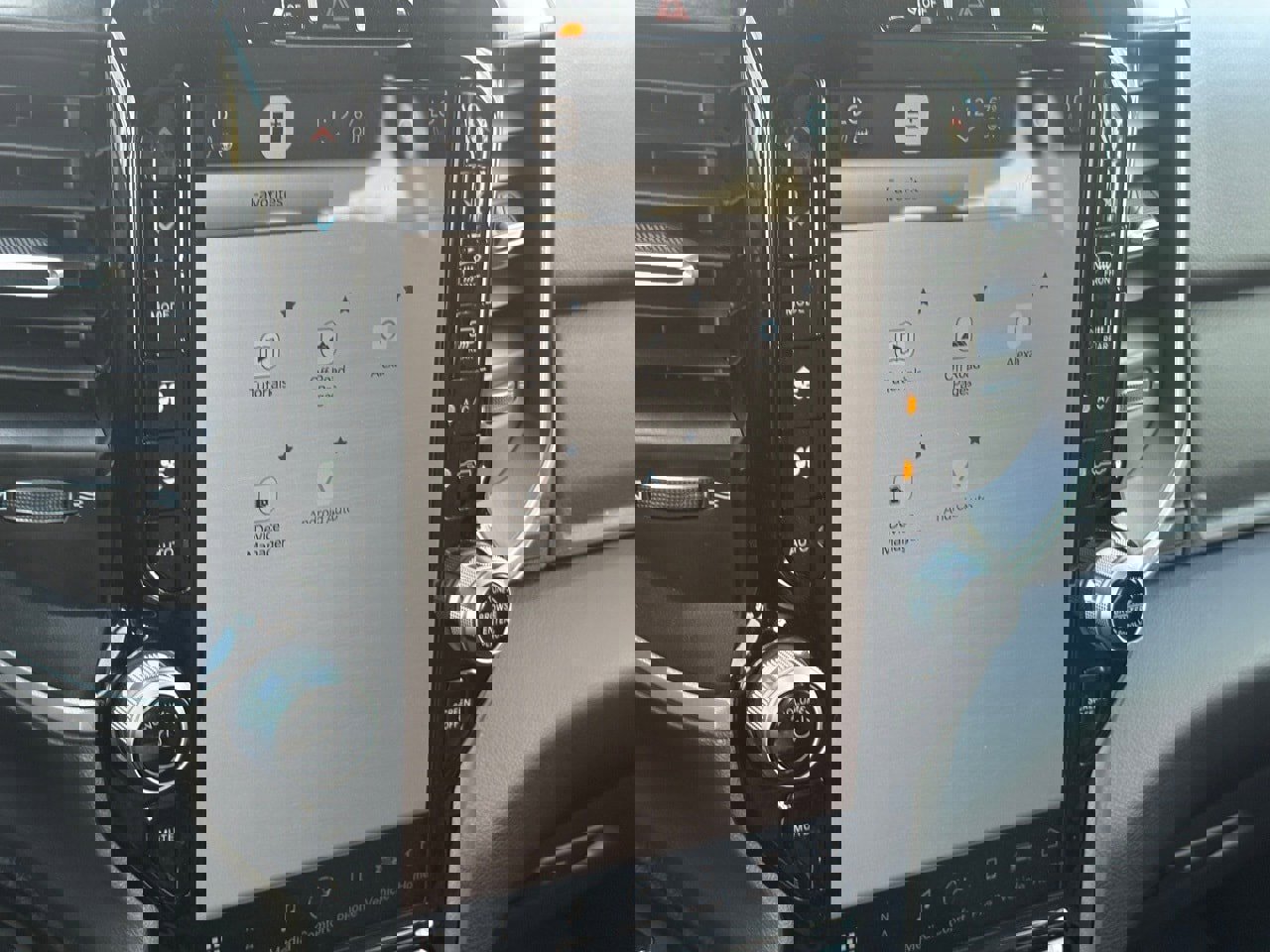 Used 2024 RAM 2500 Big Horn w/ Safety Group image 31