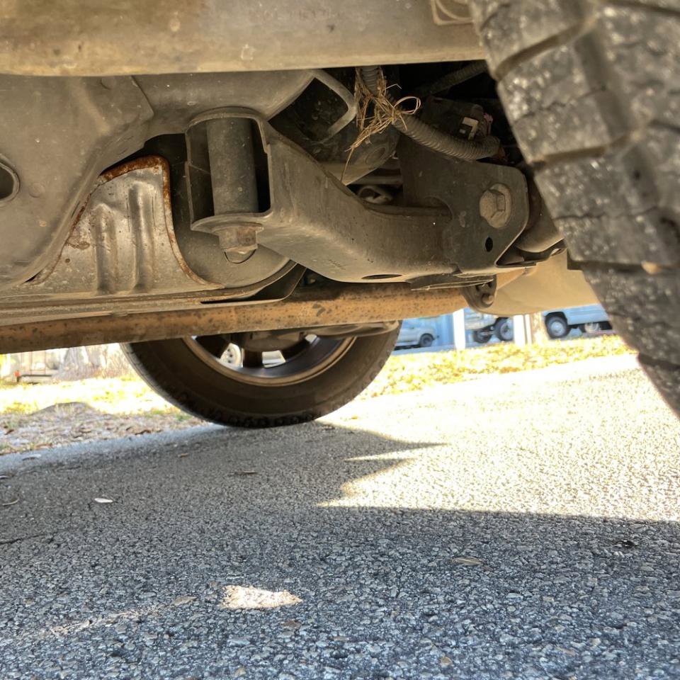 Used 2011 Chevrolet Equinox LT w/ Chrome Appearance Package image 25