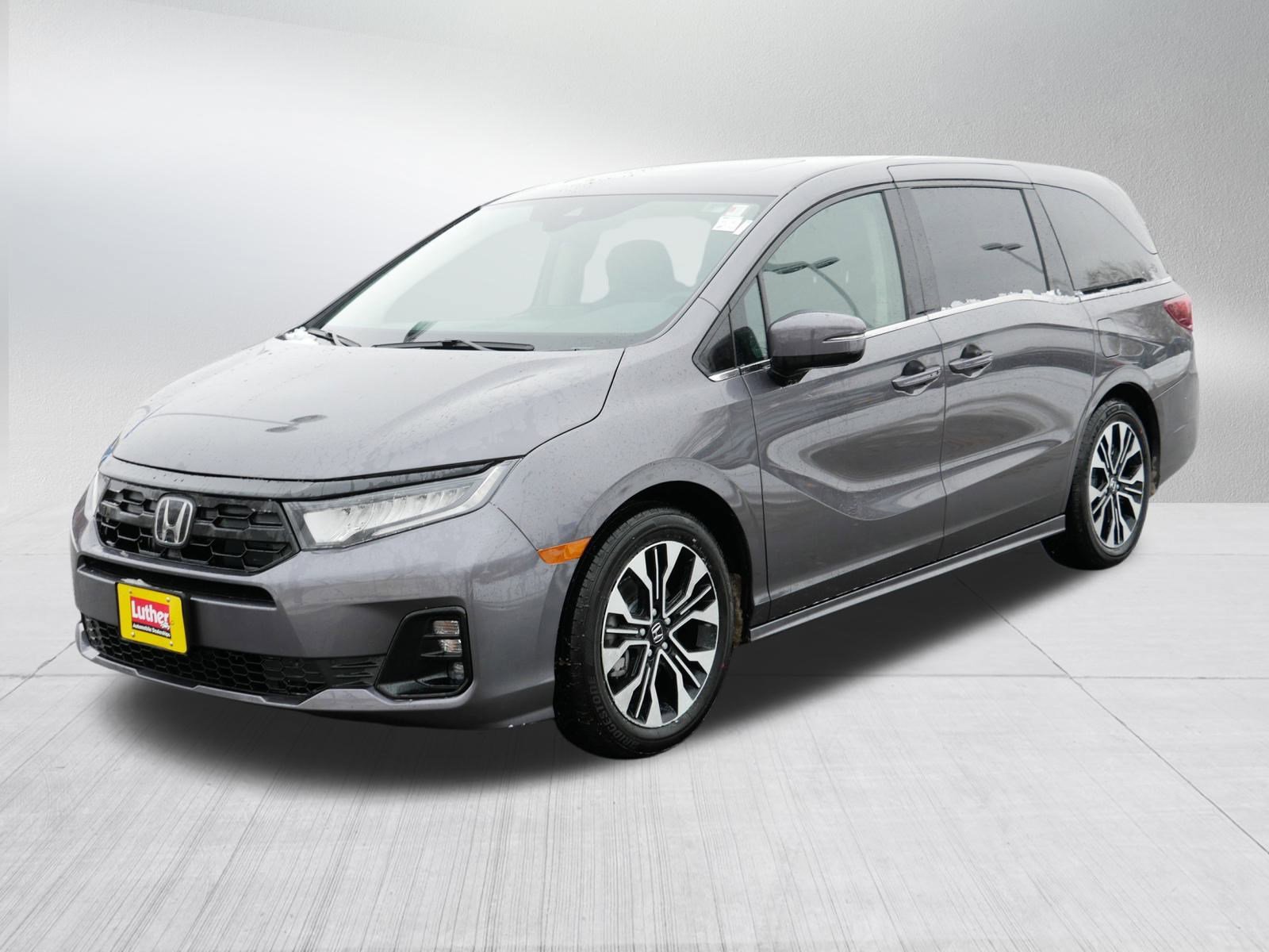 Certified 2026 Honda Odyssey Elite image 3