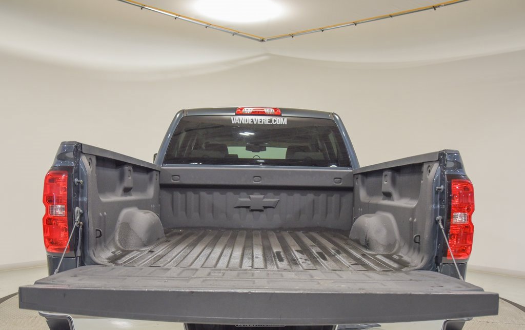 Used 2018 Chevrolet Silverado 2500 W/T image 11
