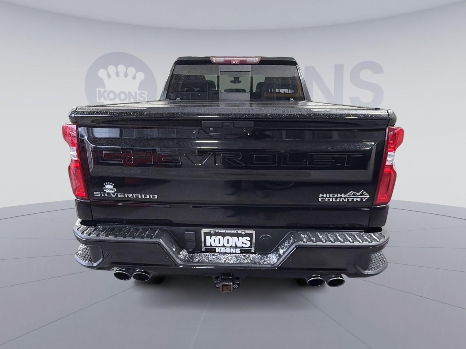 Used 2020 Chevrolet Silverado 1500 High Country w/ Technology Package image 5