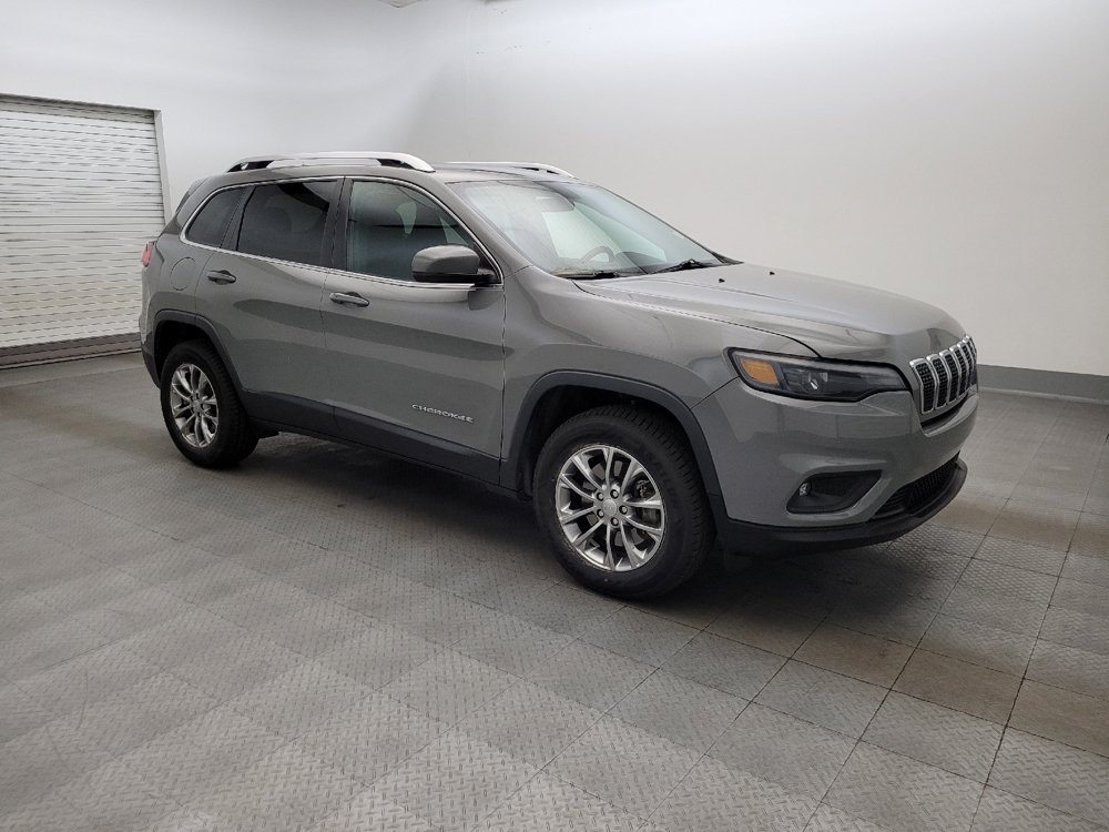 Used 2019 Jeep Cherokee Latitude Plus AWD/4WD image 11