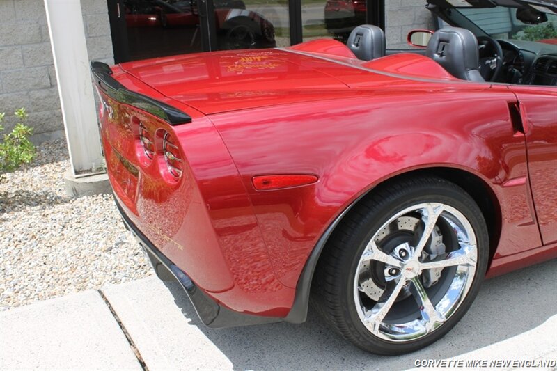 Used 2011 Chevrolet Corvette Grand Sport w/ Preferred Equipment Group RWD image 19