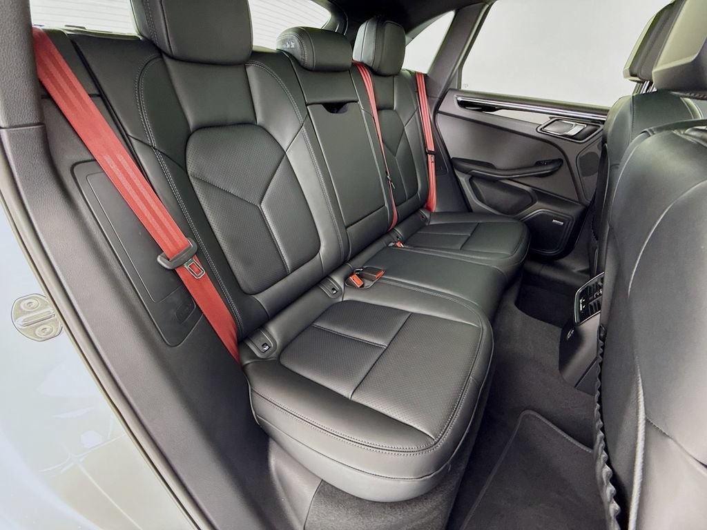New 2026 Porsche Macan S AWD/4WD image 30