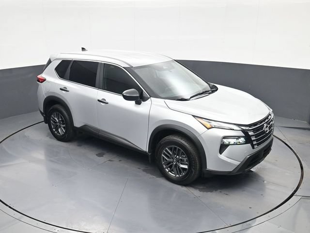 Certified 2025 Nissan Rogue S FWD image 23