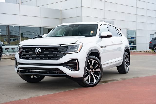 New 2026 Volkswagen Atlas Cross Sport SEL Premium R-Line AWD/4WD image 2
