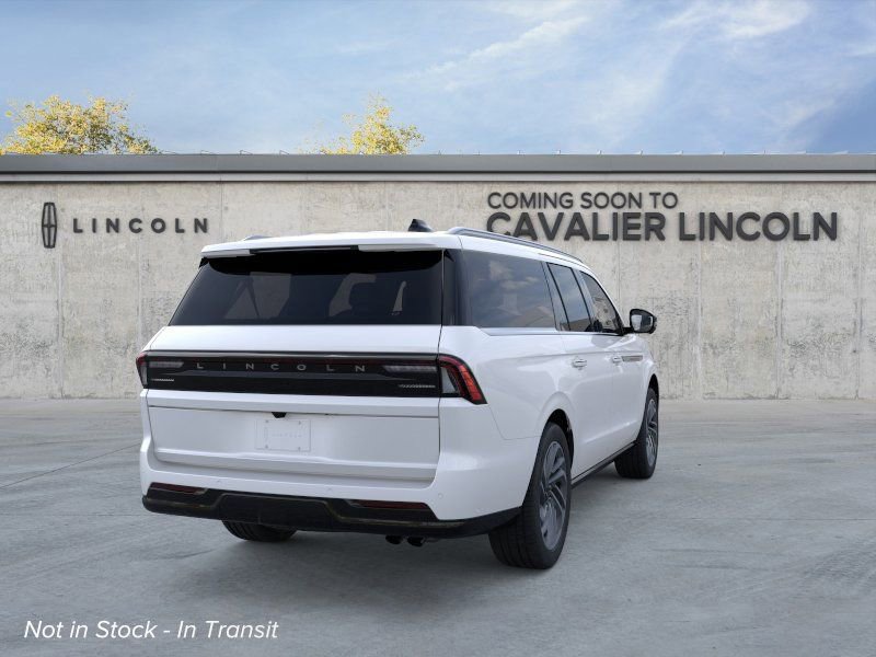 New 2026 Lincoln Navigator L Reserve AWD/4WD image 8