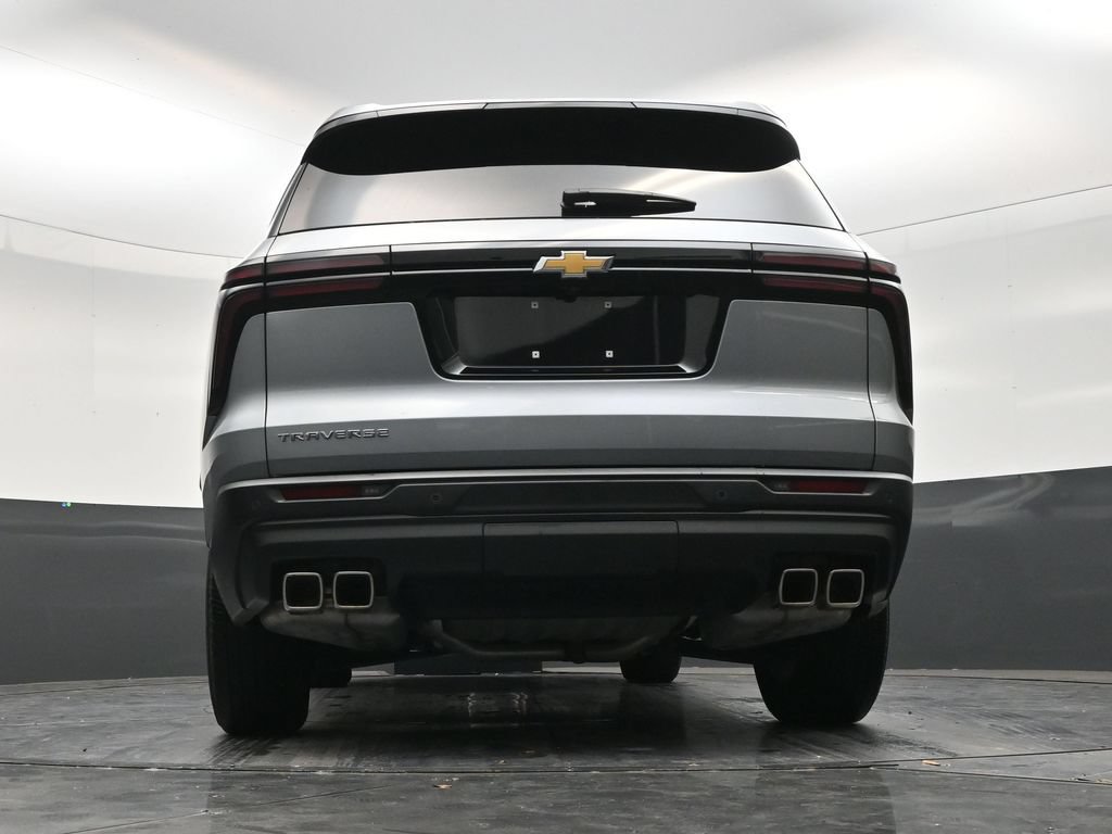 Used 2024 Chevrolet Traverse LS FWD image 22