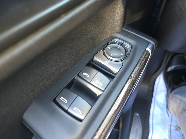 Used 2021 Chevrolet Silverado 1500 LT Trail Boss w/ Bed Protection Package image 15