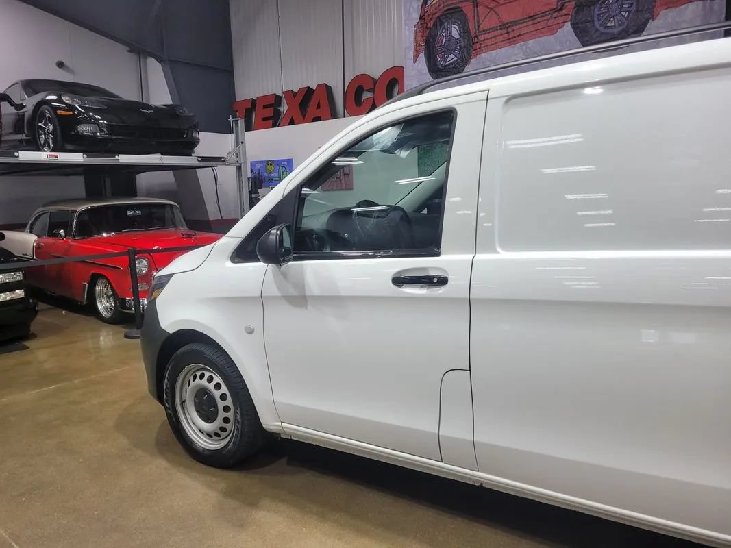 Used 2022 Mercedes-Benz Metris image 94