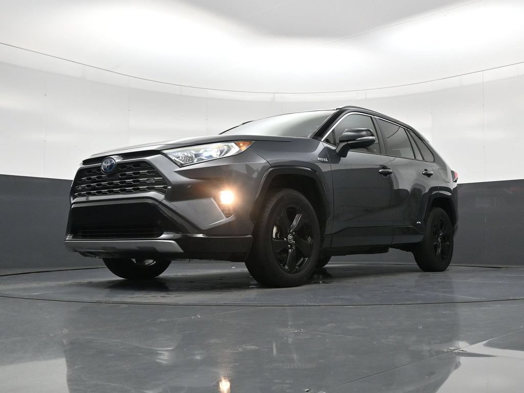 Used 2020 Toyota RAV4 XSE AWD/4WD image 24