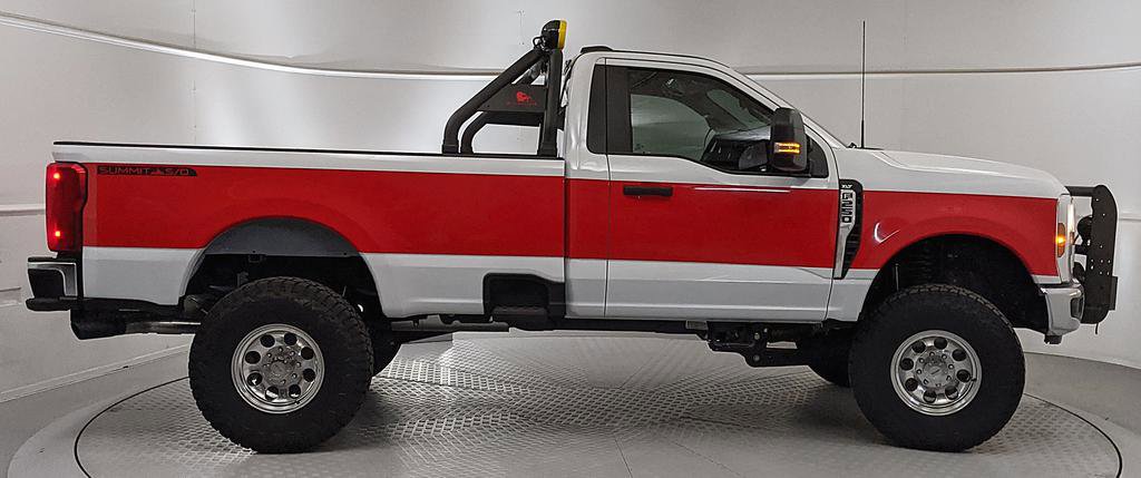 New 2025 Ford F250 XLT image 2
