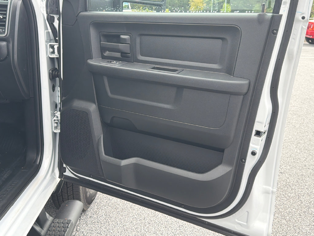 New 2026 RAM 3500 Tradesman AWD/4WD image 14