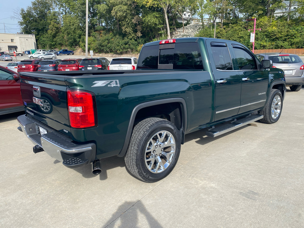 Used 2014 GMC Sierra 1500 SLT w/ SLT Preferred Package image 6