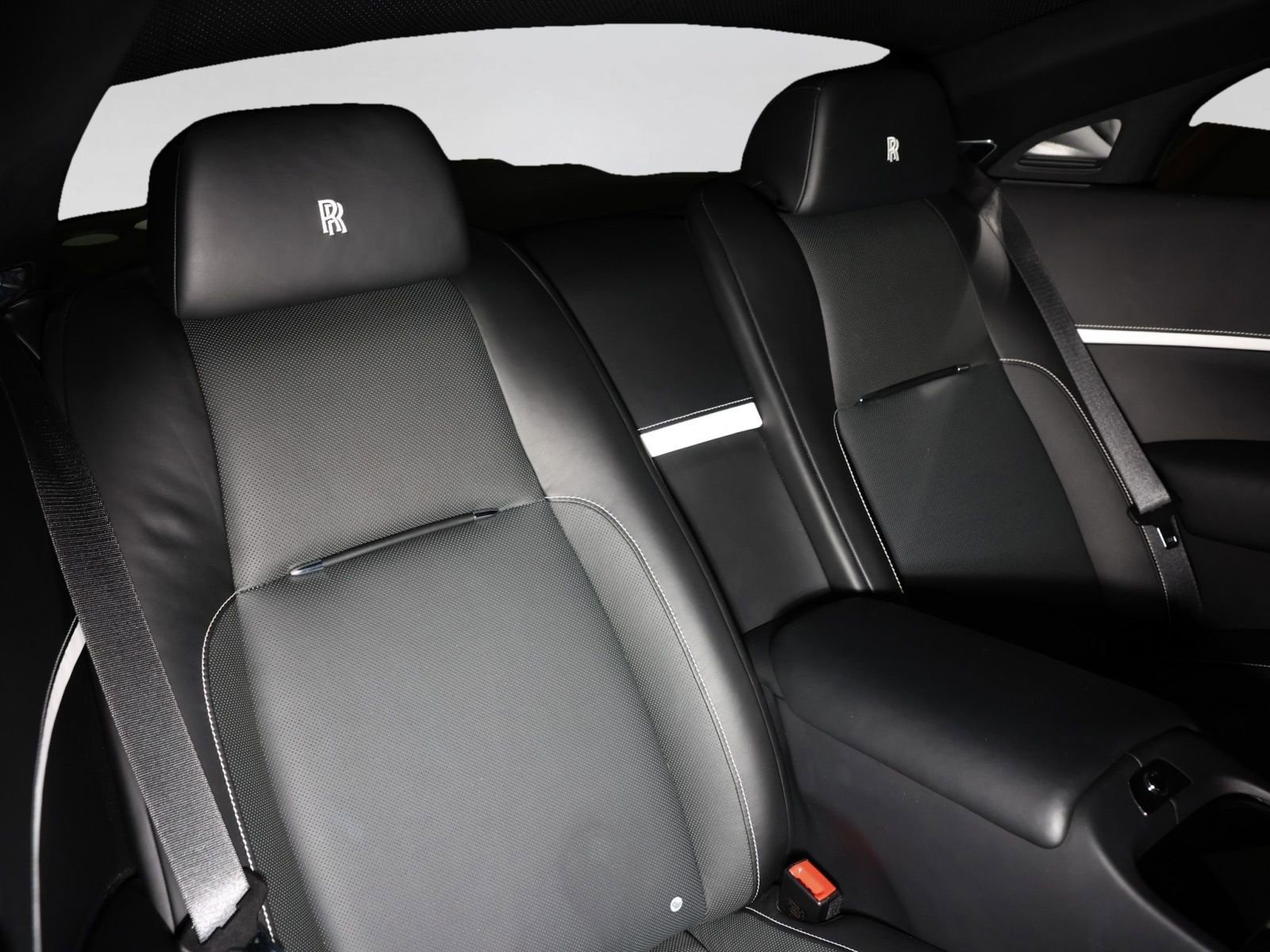 Used 2019 Rolls-Royce Wraith RWD image 41
