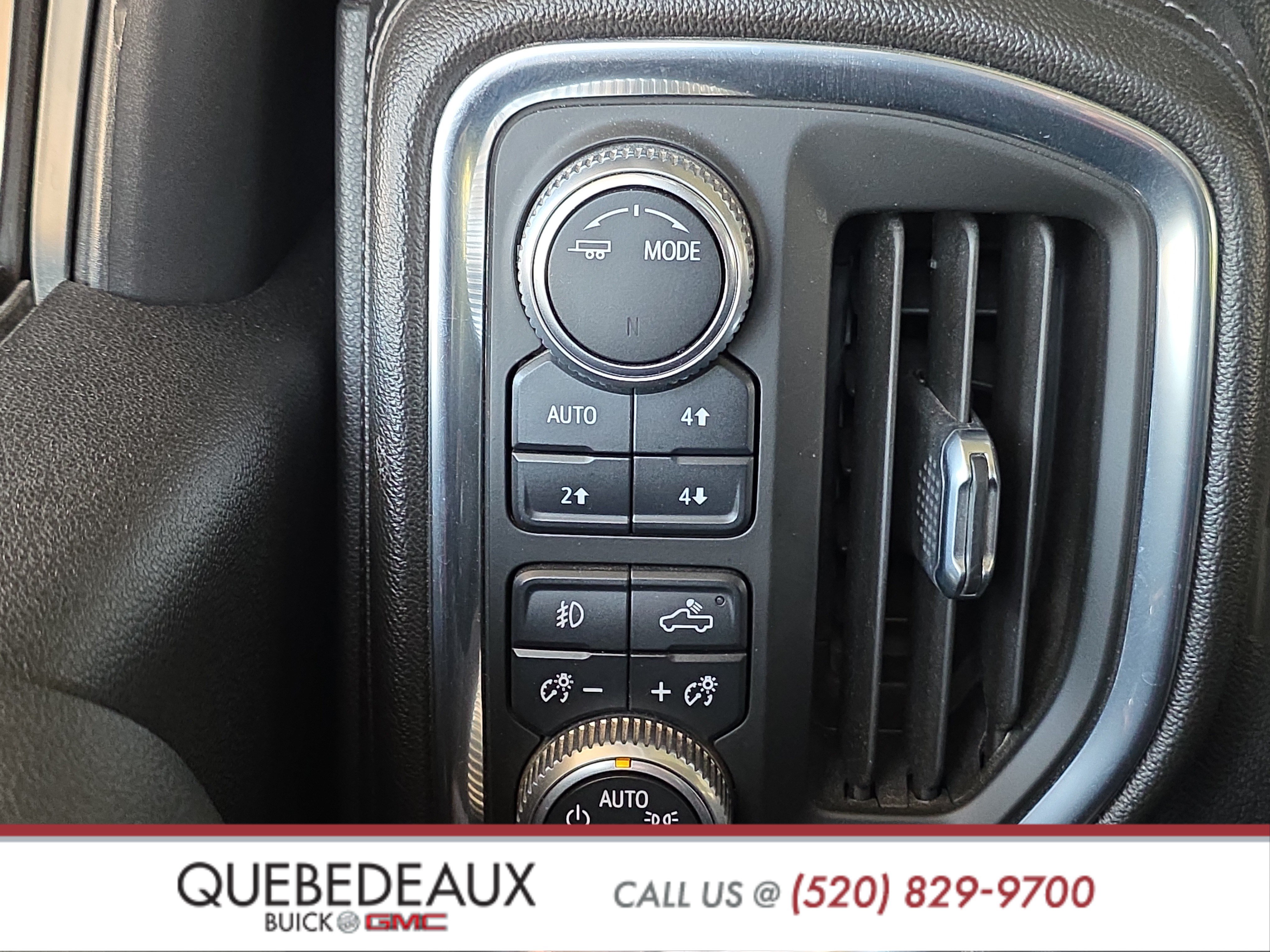 Used 2020 GMC Sierra 1500 SLT w/ SLT Premium Plus Package AWD/4WD image 28