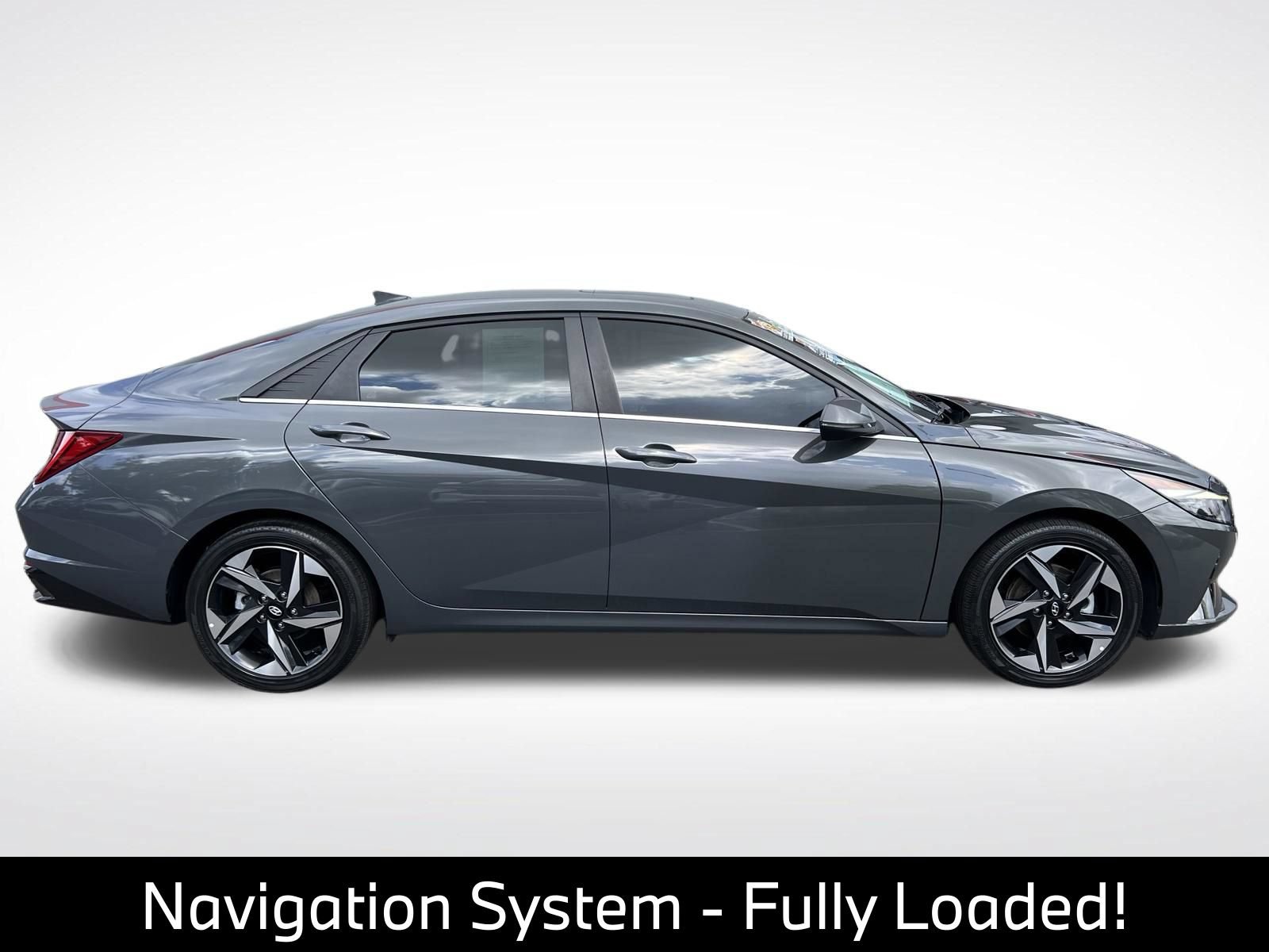 Used 2023 Hyundai Elantra Limited FWD image 10