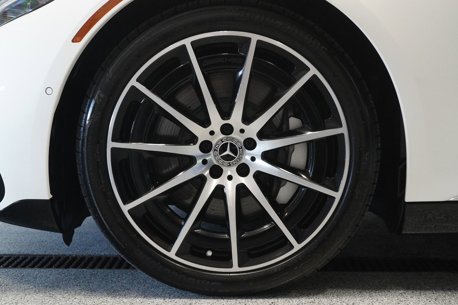 Used 2023 Mercedes-Benz EQS 580 4MATIC Sedan image 8