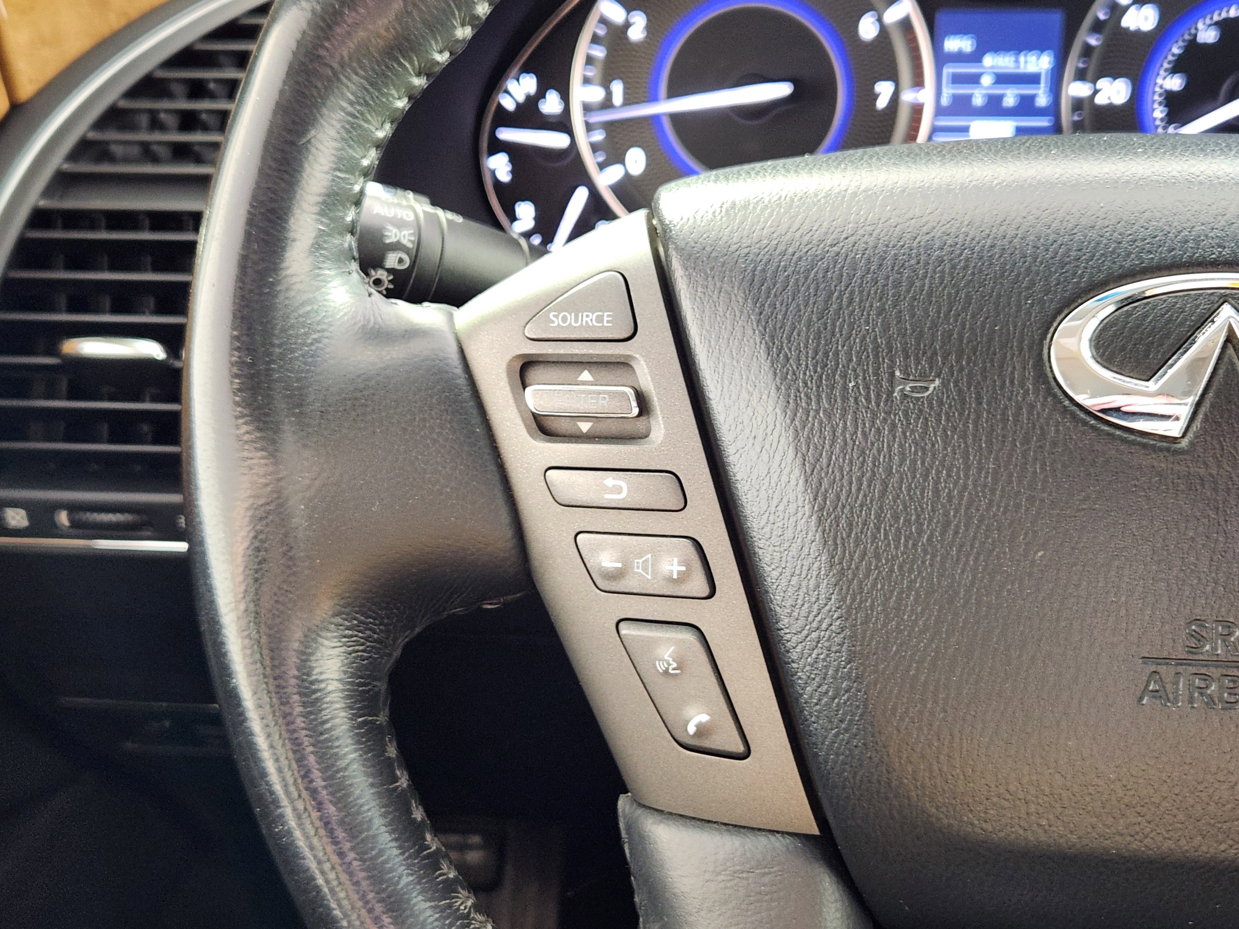 Used 2013 INFINITI QX56 4WD w/ Theater Pkg image 19