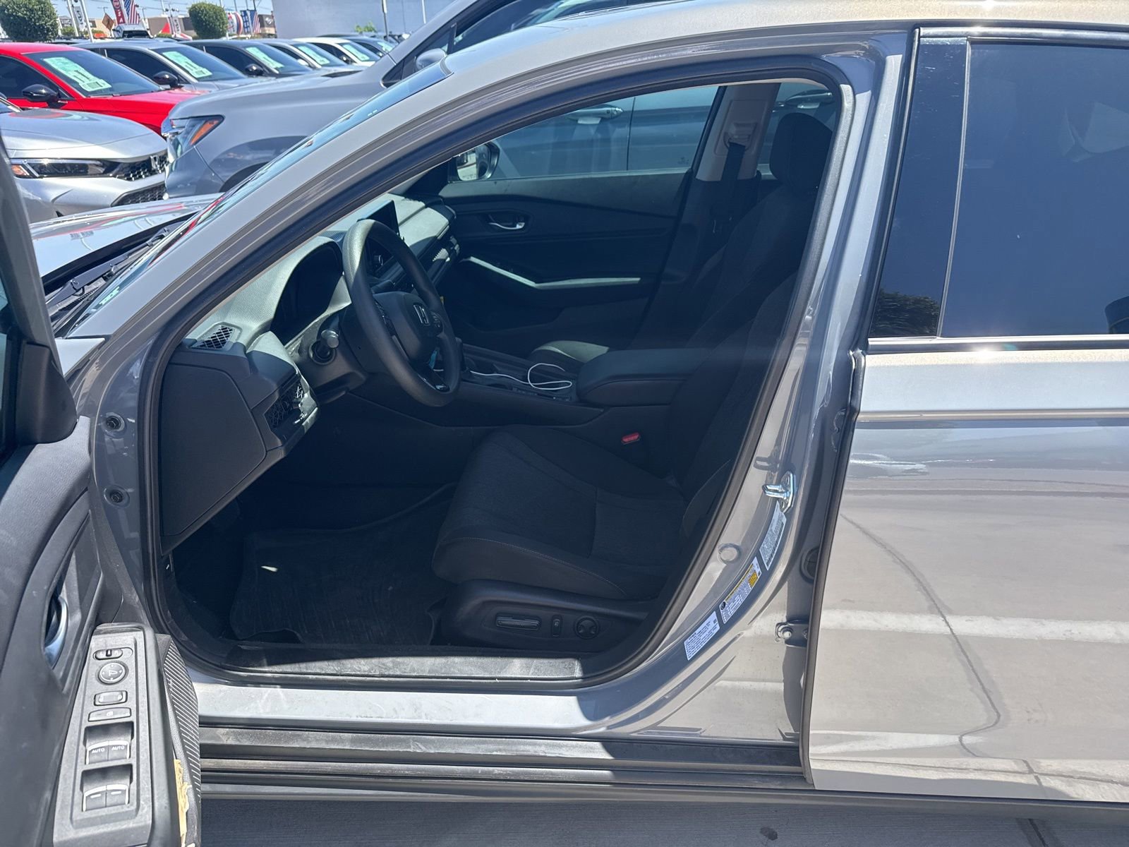Certified 2025 Honda Accord SE image 11
