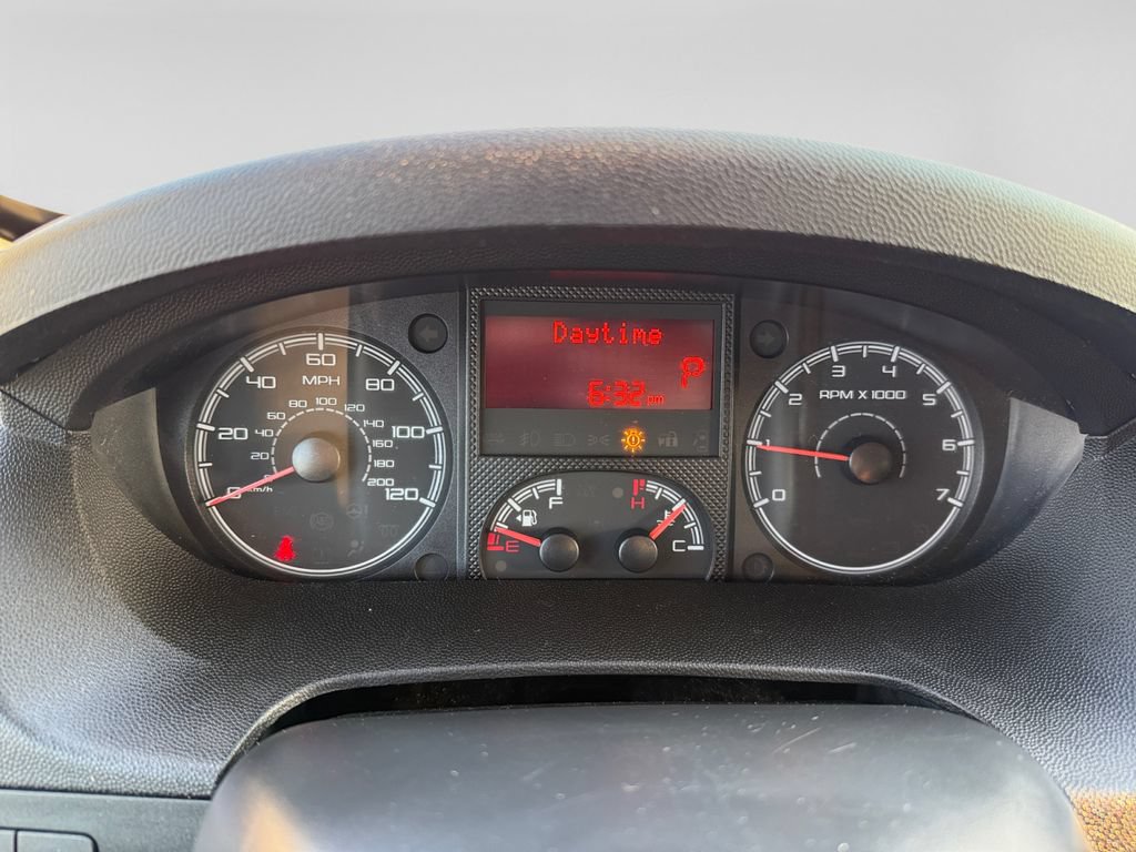 Used 2015 RAM ProMaster 2500 w/ Premium Appearance Group FWD image 12