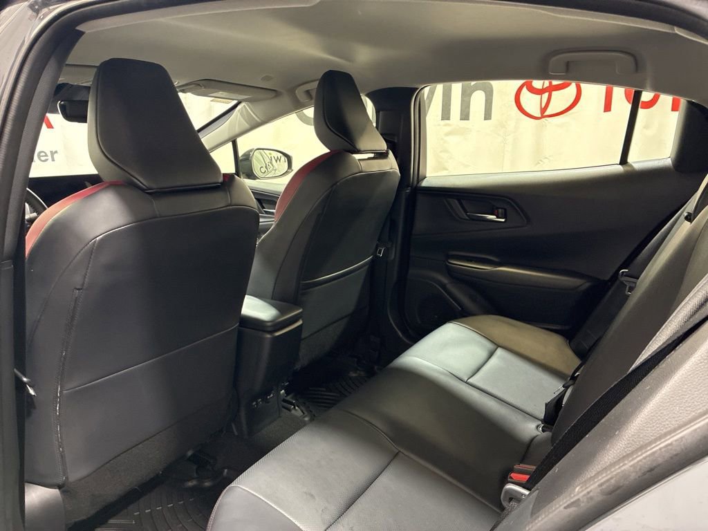 Used 2025 Toyota Prius Plug-In Hybrid FWD image 19