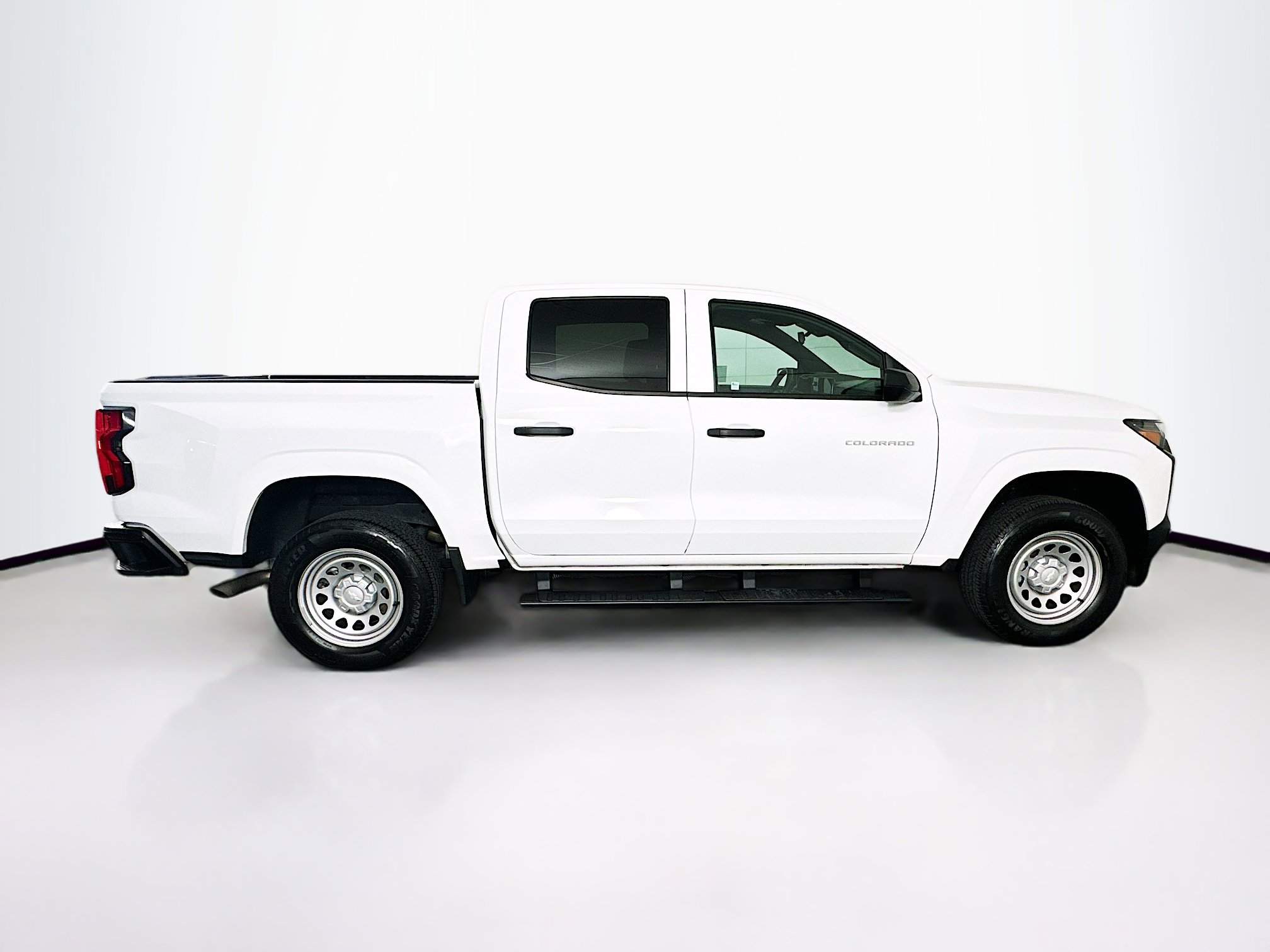 Used 2023 Chevrolet Colorado W/T RWD image 10