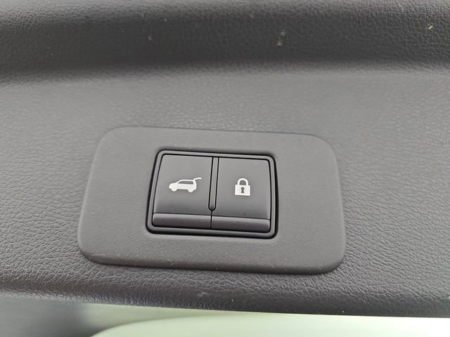 Used 2025 Nissan Murano SV image 40