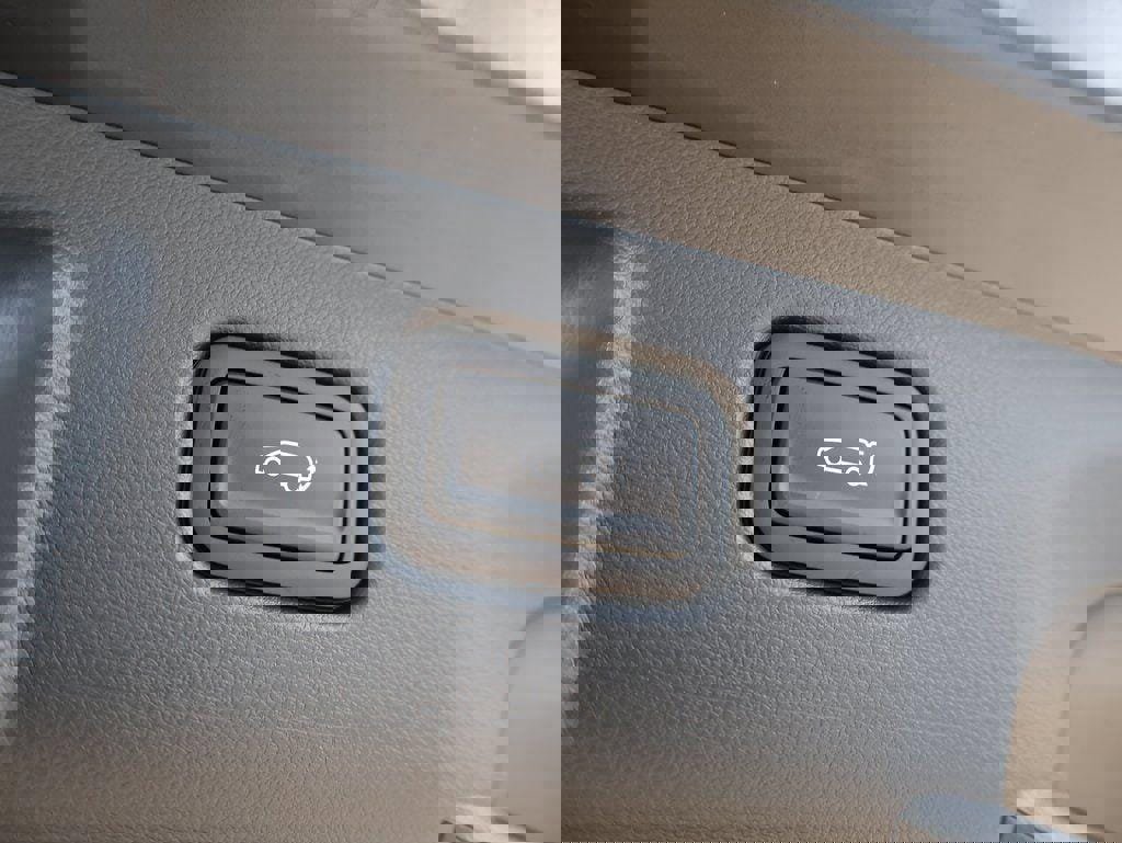 New 2026 Hyundai Kona Limited image 17