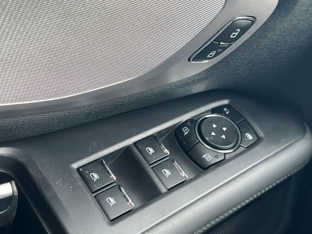 New 2026 Ford Expedition Active image 27