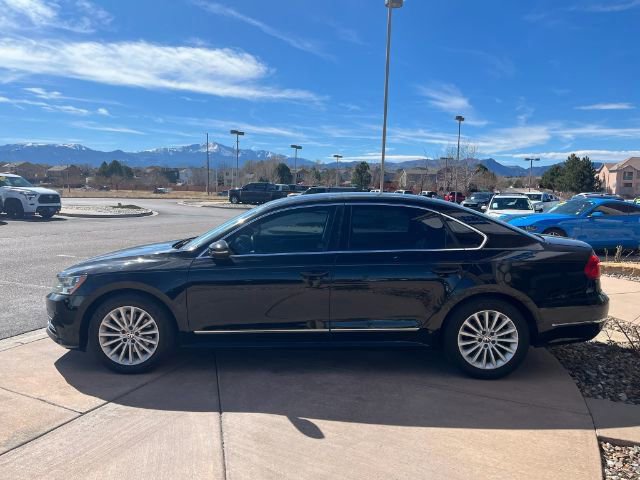 Used 2016 Volkswagen Passat 1.8T SE FWD image 4